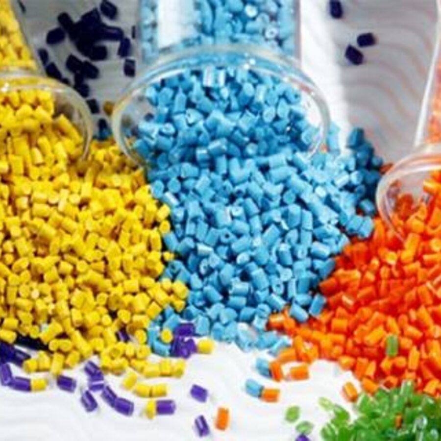 Colour Masterbatch Granules &mdash; Polymer granules coloured with our masterbatch pigments